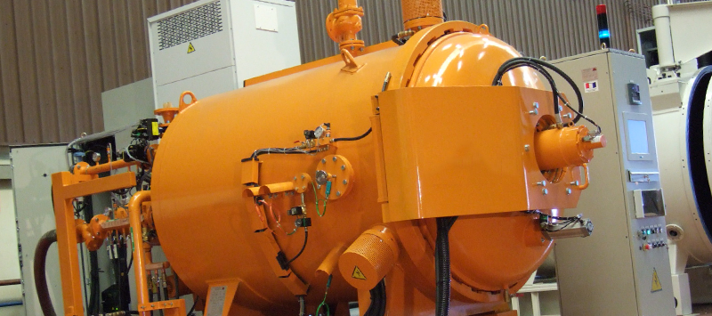 Вакуумная жидкость EFELE SO-704 успешно работает в вакуумных диффузионных насосах на металлургических заводах
