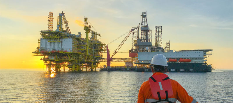 Морская смазка: основные особенности и примеры материалов