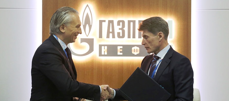 «Газпром нефть» заключила соглашения с Краснодарским краем и Сахалинской областью об импортозамещении смазочных материалов